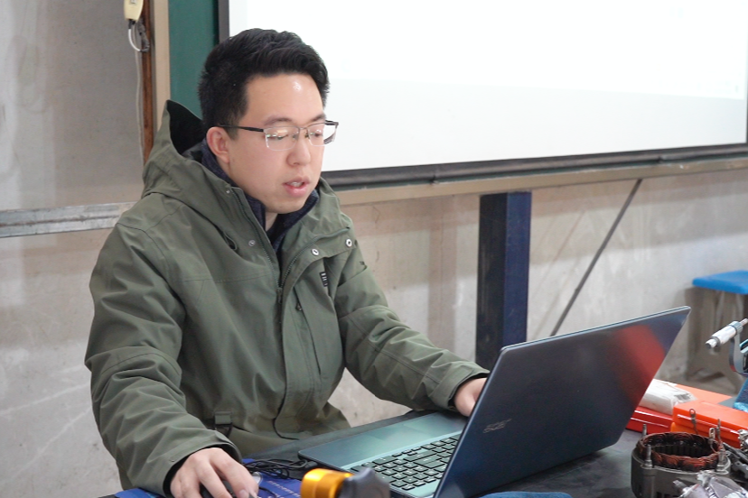 1765175619434868.png 00aa324a67e7bac3a306b3c3b1788a8.png