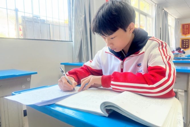 1765350656112006.jpg 24a63bc27354e374c8185150a4722f9_副本.jpg