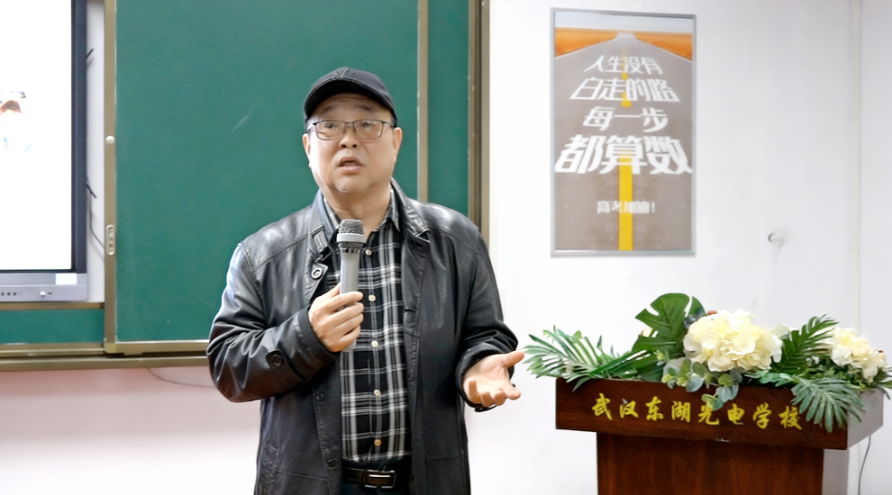 1767067599719047.png b59c1c790123d4de2611fdde5c7750d.png