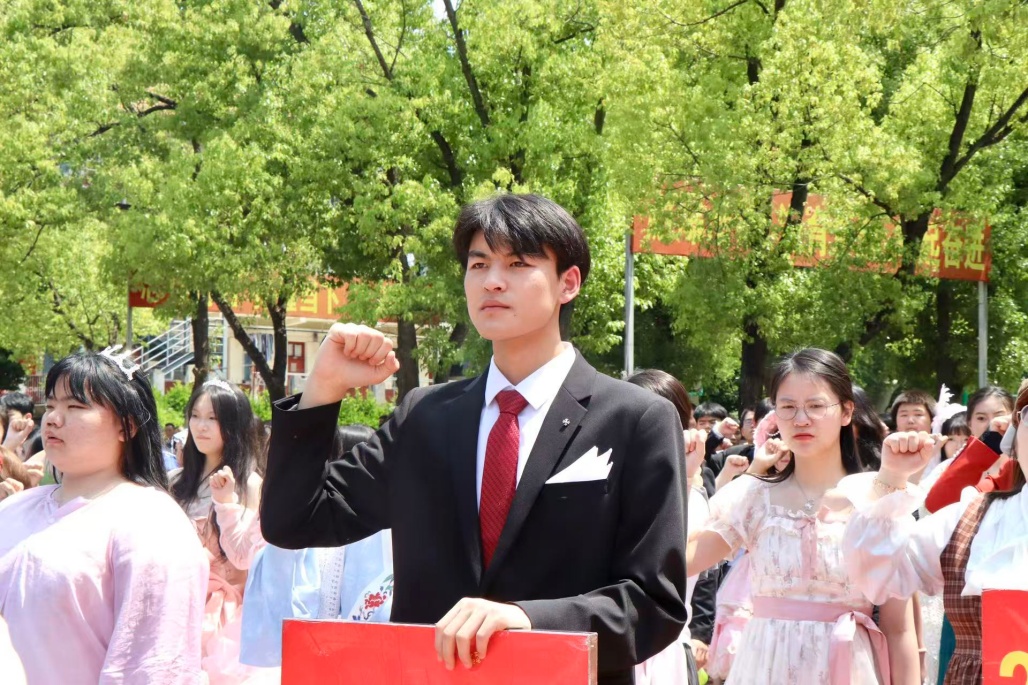 93a33af0fdf3719b4bc754379e0f5d75_副本.jpg